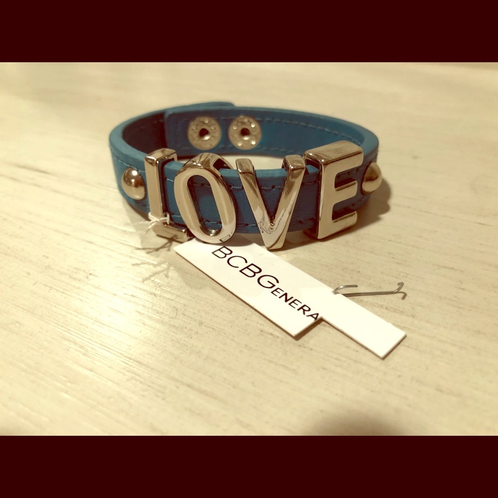 BCBG bracelet